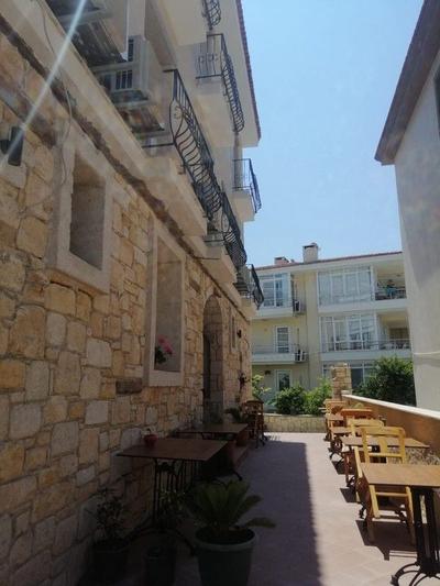 Adil Otel