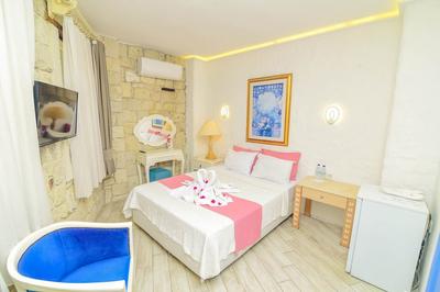 Alaçatı Asmalı Konak Otel