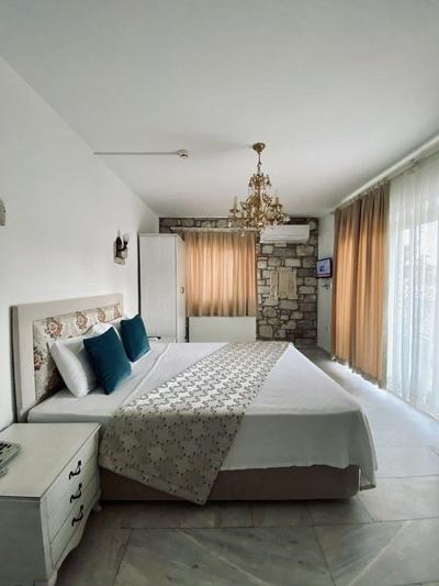 Alaçatı Sardunya Otel