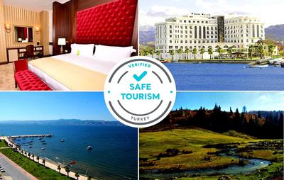 Wellborn Luxury Hotel