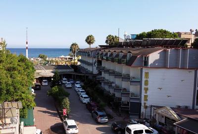 Ünlüselek Hotel