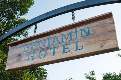 Benjamin Otel