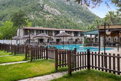 Alados Otel