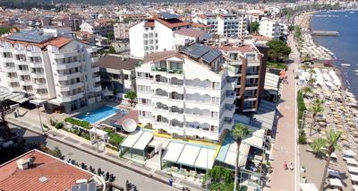 Honeymoon Beach Hotel