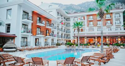 Meril Club Hotel