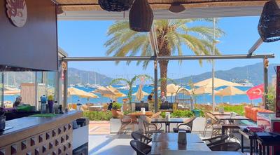 Reis Beach Hotel