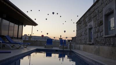 Balloon Cave Hotel
