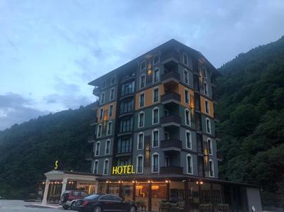Pordanis Hotel