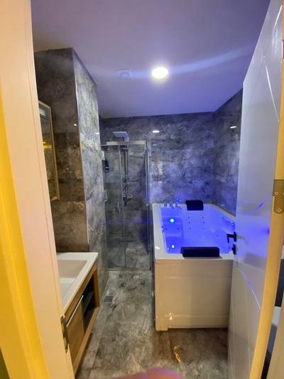İzmirli Otel