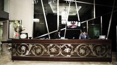 Demora Hotel