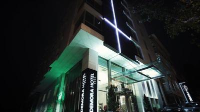 Demora Hotel