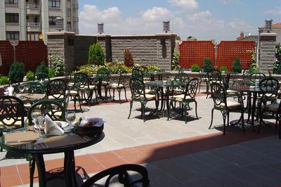 Hotel Midi