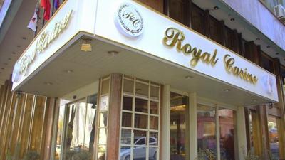 Royal Carine Hotel