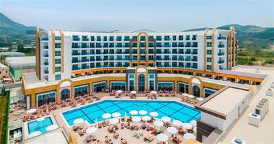The Lumos Deluxe Resort Hotel & Spa