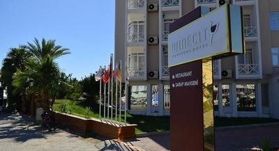Winecity Hotel