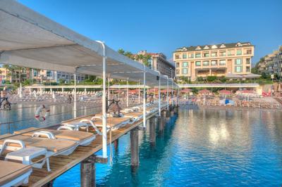 Golden Lotus Hotel