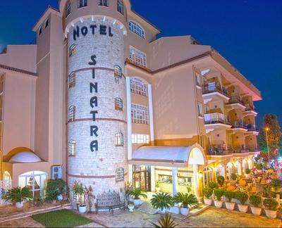 Hotel Sinatra