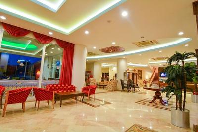 Pine House Hotel