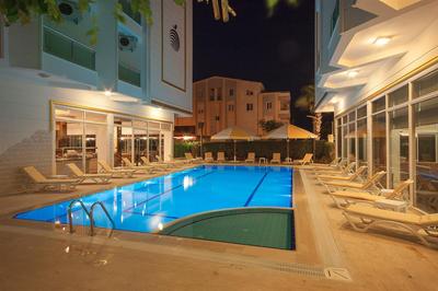 Golden Orange Hotel