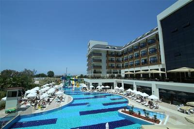 Glamour Resort & SPA