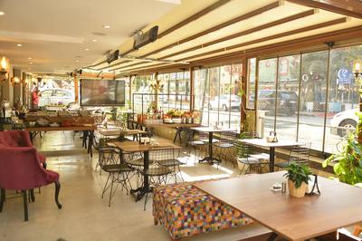 Pure Diamond Hotel