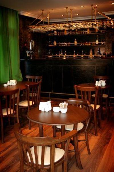 Triana Hotel