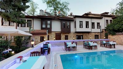 Urcu Hotel