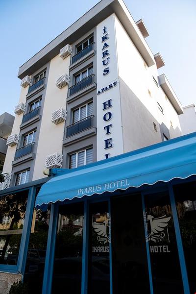 İkarus Hotel