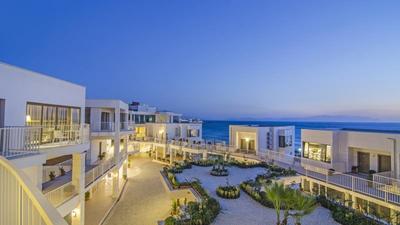 Ladies Beach Suit Otel