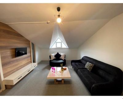 Otel 374