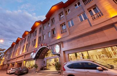 Madame Tadia Hotel