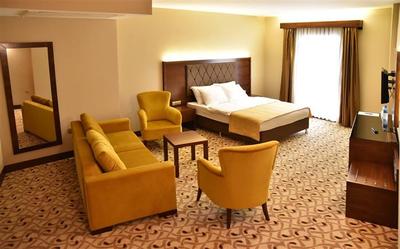 Hebo Marina Hotel