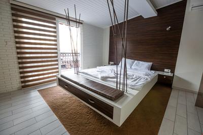 Element Suites