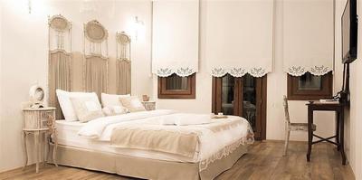 Oriella Hotel