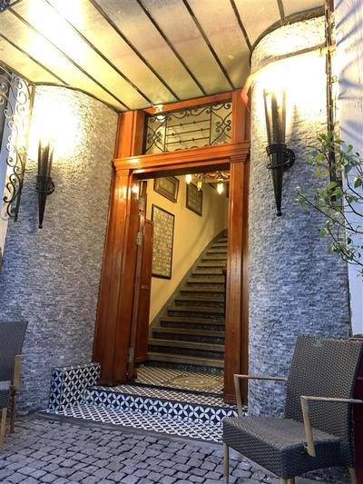 Antique Hostel & Hotel