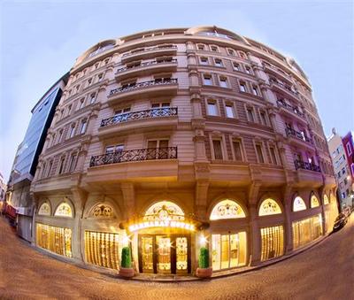 Blue Marmaray Hotel