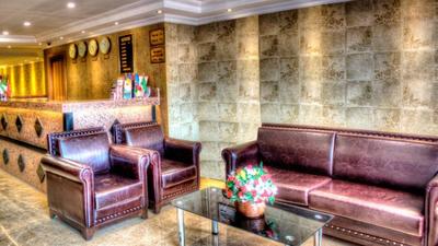 Hotel Real Life