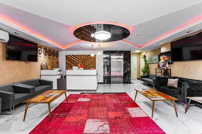 Mays Royal Hotel