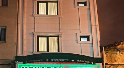 Monarch Hotel