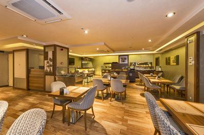 The Meretto Hotel