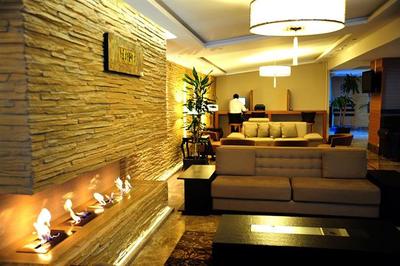Dream Hill Business Deluxe Hotel