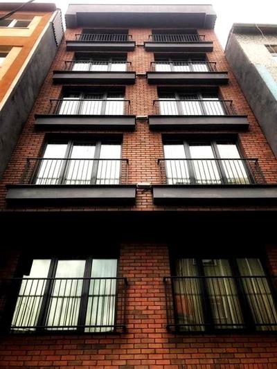 Luxx Suite