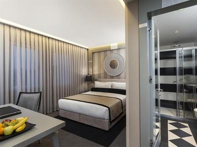 Ramada Hotel & Suites Sisli by Wyndham