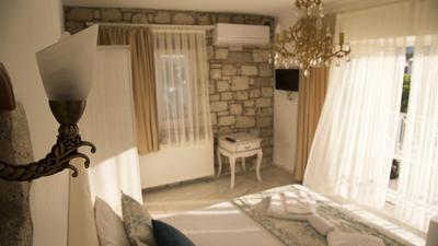 Alaçatı Sardunya Otel