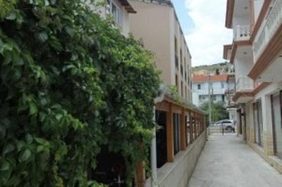 Koz Eren Otel