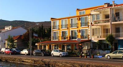Foça Yalı Hotel