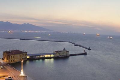 Mövenpick Hotel İzmir