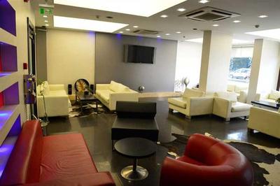 May Park Hotel