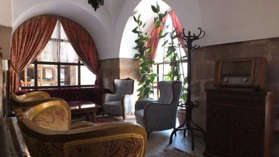 Kurşunluhan Hotel