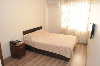 Demirbaş Otel